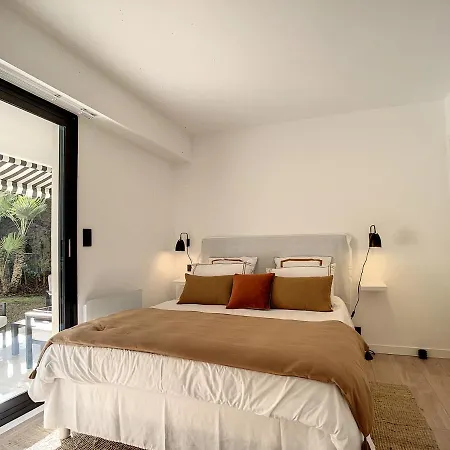 Pam0 - 2 Pieces Avec Terrasse Et Jardin Plein Sud Cannes